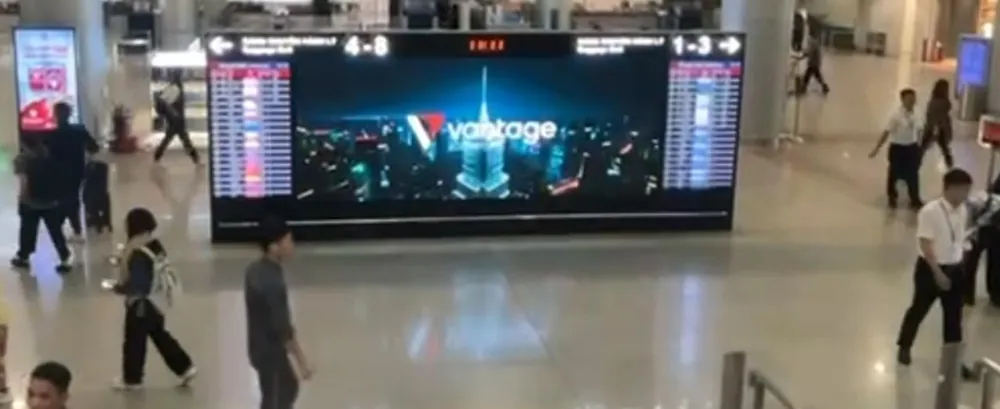 Vantage Markets — LED at the international arrivals hall, Tan Son Nhat Airport