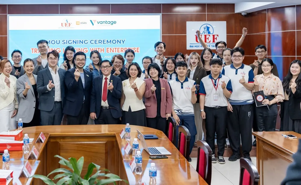 Vantage Markets — Vantage × UEF MOU signing ceremony